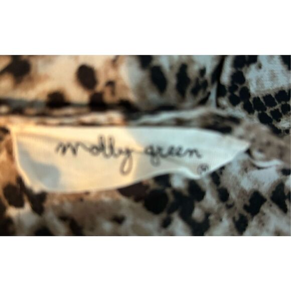 Molly Green Snakeskin Print Button Up Blouse - Picture 5 of 7